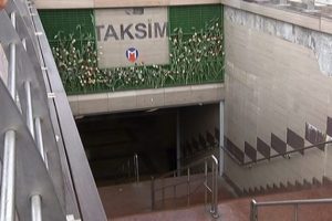 Taksim metrosunda bomba araması!