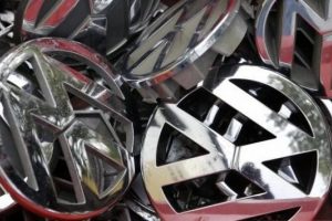 Volkswagen'den yatırımları kısma kararı