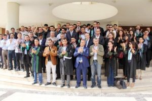 Avukatlardan ter&ouml;re siyah kurdeleli kınama
