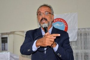 HDP'li Başkana Atat&uuml;rk'e hakaretten hapis cezası
