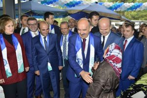 Bursa'nın yeni pazar yeri hizmete girdi