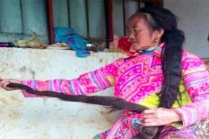 35 sene sabredip Rapunzel olan teyzenin garip hikayesi