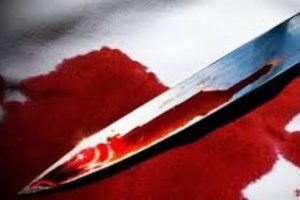 Platonik aşk yaşadığı &uuml;niversiteli kızı boğazını keserek &ouml;ld&uuml;rd&uuml;