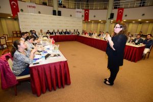 Bursa bebe ve &ccedil;ocuk sekt&ouml;r&uuml; d&uuml;nyaya a&ccedil;ılıyor
