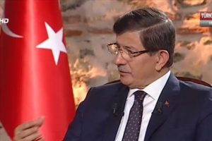 Başbakan Ahmet Davutoğlu'ndan &ouml;nemli a&ccedil;ıklamalar