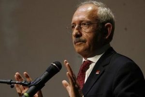 'Etnik siyaset yapan &uuml;lkeye ihanet ediyor'