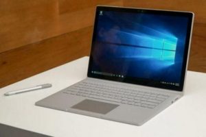 En pahalı Surface Book t&uuml;kendi