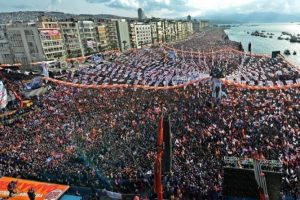 AK Parti İzmir mitingini erteledi