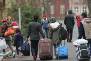 AB, Midilli'de de "G&ouml;&ccedil;men Karşılama Merkezleri" kuruyor