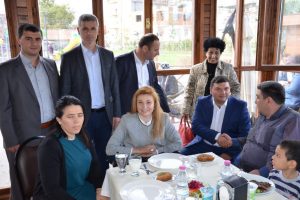 Bursa Gemlik Belediye Başkanı engellileri ağırladı