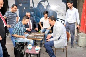 CHP'lı Yıldız: "Gazetecileri tweet attı diye i&ccedil;eri atıyorsun..."