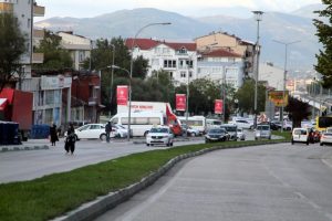 Bursa'da Başbakan'ın mitingi i&ccedil;in ağa&ccedil;lar s&ouml;k&uuml;ld&uuml; iddiası!