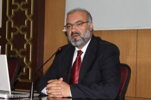 M&uuml;ft&uuml; Ay: "Namaz, m&uuml;'minin miracı, dinin direğidir"