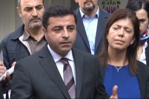 Demirtaş yine PKK'ya toz kondurmadı