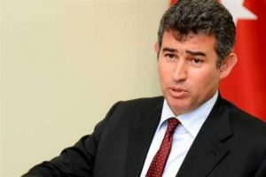 Feyzioğlu: Eleştiri yasağı kabul edilemez