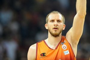 Sinan G&uuml;ler, Neptunas galibiyetini yorumladı