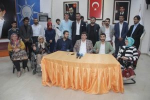 Ak parti'den 'istifa' a&ccedil;ıklaması