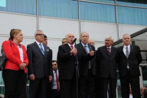Doğu Perin&ccedil;ek VİP'te karşılandı