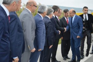 Bakan Işık Bursa'da otomotiv test merkezinin arazisini inceledi