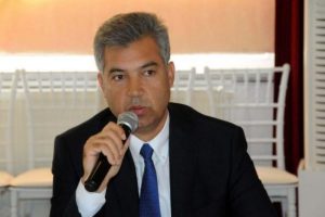 Vali Erkal, &Ccedil;anakkale'den ka&ccedil;ak ge&ccedil;işlerin zorlaştığını s&ouml;yledi