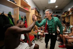 "Karşıyaka'ya 10 bin kişilik basketbol salonu yapalım"