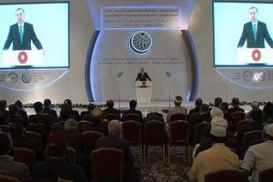 Erdoğan: 'M&uuml;sl&uuml;manım' diyor, bu nasıl M&uuml;sl&uuml;man!