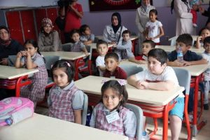 Orta&ouml;ğretime yerleşemeyen &ouml;ğrencilere m&uuml;jde