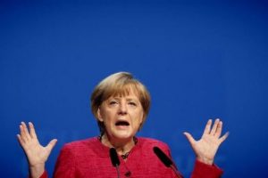 Merkel'den &ccedil;ok kritik T&uuml;rkiye a&ccedil;ıklaması
