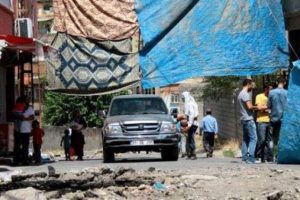 Lice ve 49 mahallesinde sokağa &ccedil;ıkma yasağı kaldırıldı