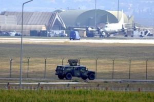 ABD'li komutandan İncirlik'te 'ş&uuml;pheli durum' ikazı