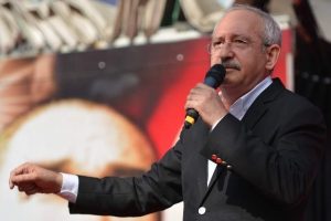 Kılı&ccedil;daroğlu'ndan şehit babasına taziye telefonu