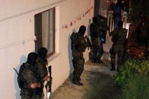 DHKP-C operasyonunda vurulan gen&ccedil; kızın kalbi durdu