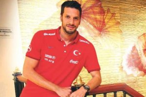 Hakan Balta: Oynamak istiyorum