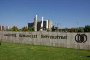 &Uuml;niversite laboratuvarında patlama: 2 yaralı