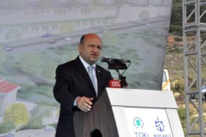 Milli otomobile y&ouml;nelik eleştirilere sert cevap!