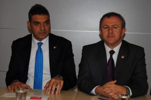 Umut Oran'dan Bursa CHP'ye destek ziyareti