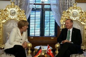 Merkel'in T&uuml;rkiye ziyareti Alman basınında geniş yer buldu