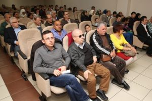 İ&ccedil;li: Engelli bireyler &ouml;rg&uuml;tlenerek s&ouml;z sahibi olabilir
