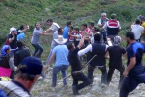 70 yıllık yayla sınırı anlaşmazlığı: 1 yaralı