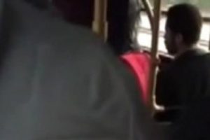 Irk&ccedil;ı İngilizden T&uuml;rk yolcuya ağır hakaretler!