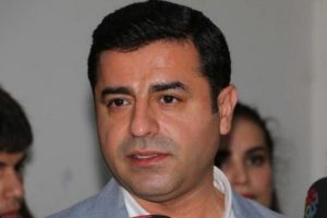 "Merkel, K&uuml;rt sorununa vurgu yapmıştır"