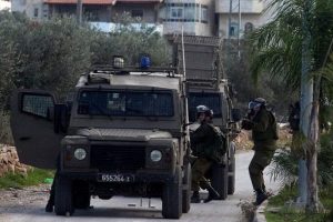 İsrail askerleri Hamas Milletvekili Yusuf'u g&ouml;zaltına aldı