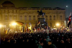 PEGIDA'dan kuruluşunun birinci yılında g&ouml;steri