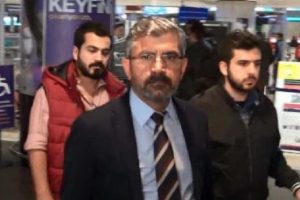 G&ouml;zaltına alınan Tahir El&ccedil;i İstanbul'a getirildi