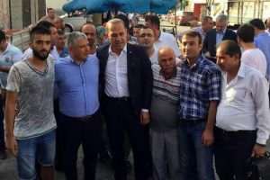"AKP, T&uuml;rkiye'yi tek adamlığa s&uuml;r&uuml;kl&uuml;yor"
