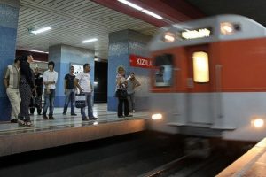 Şehir i&ccedil;i raylı ulaşıma 13 milyar avroluk destek verilecek