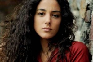 Cansu Tosun &ccedil;obanlık yaptı...