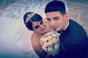 Gelin toprağa verildi, damat yaşam m&uuml;cadelesi veriyor