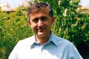 Ahmet Taner Kışlalı &ouml;l&uuml;m yıld&ouml;n&uuml;m&uuml;nde anılıyor