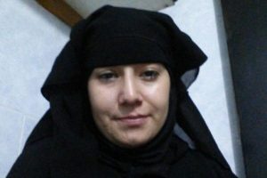IŞİD'e 2 yaşındaki &ccedil;ocuğuyla birlikte katılan eşini arıyor